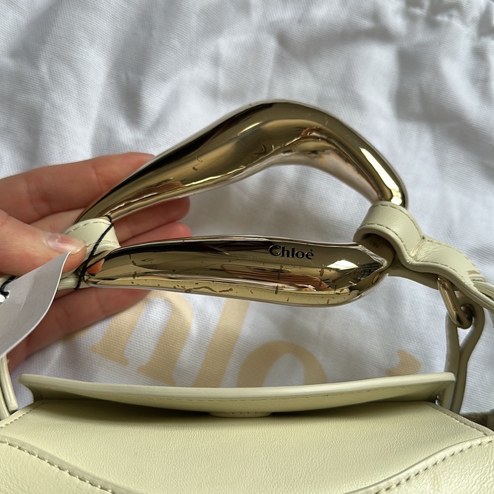 ✨ CHLOE kiss Leather Crossbody Bag - Picture 13 of 16